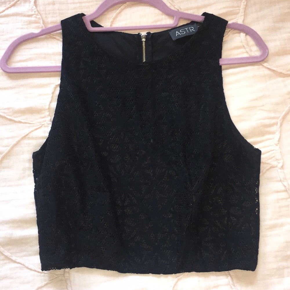 Black sleeveless top